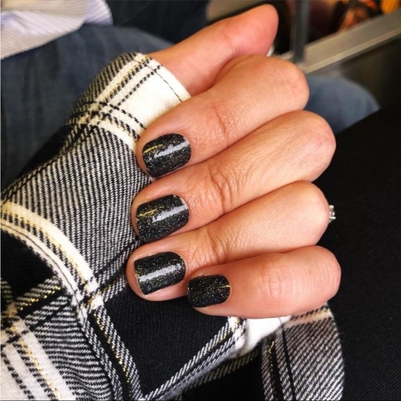 *Retired* Color Street: Only in Vegas | Black Gold Glitter Fall Goth Sparkle - Picture 5 of 16